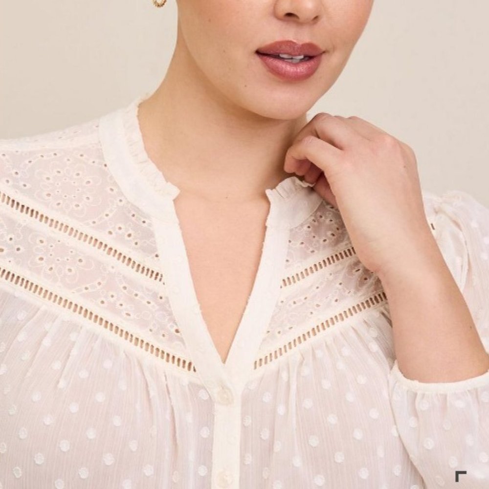 NWT Torrid Chiffon Ivory Color Dotted Blouse - Picture 3 of 3